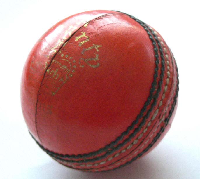 Readers County Crown after 20 overs in damp conditions. Quarter seam distorted and beginning to open.